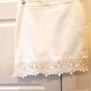 Skirt with details - white